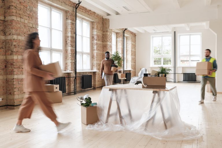 Moving Into a New Dubai Apartment DEWA, Ejari, Move-In Permits and Community Rules